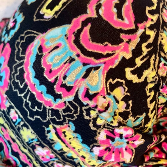 Victoria’s Secret Swim Top - Picture 2 of 2